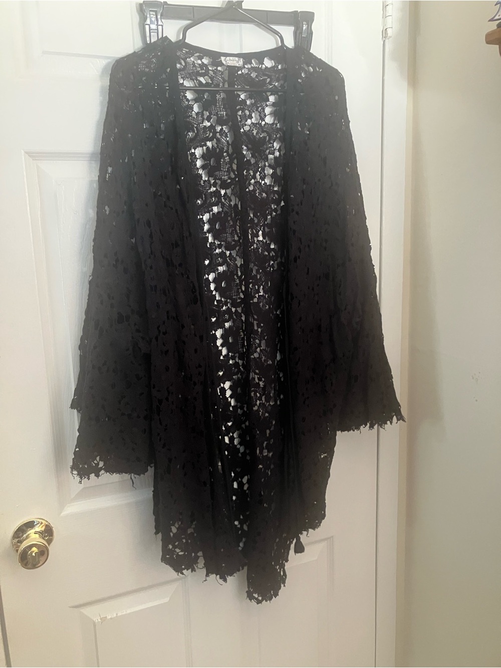 Free People tie front cotton lace kimono